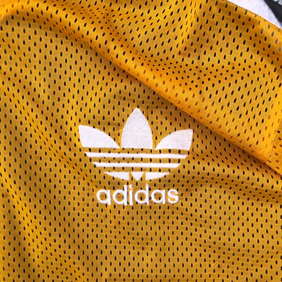 🔥🔥 Vintage Adidas Mesh Hoodie - Picture 3 of 8